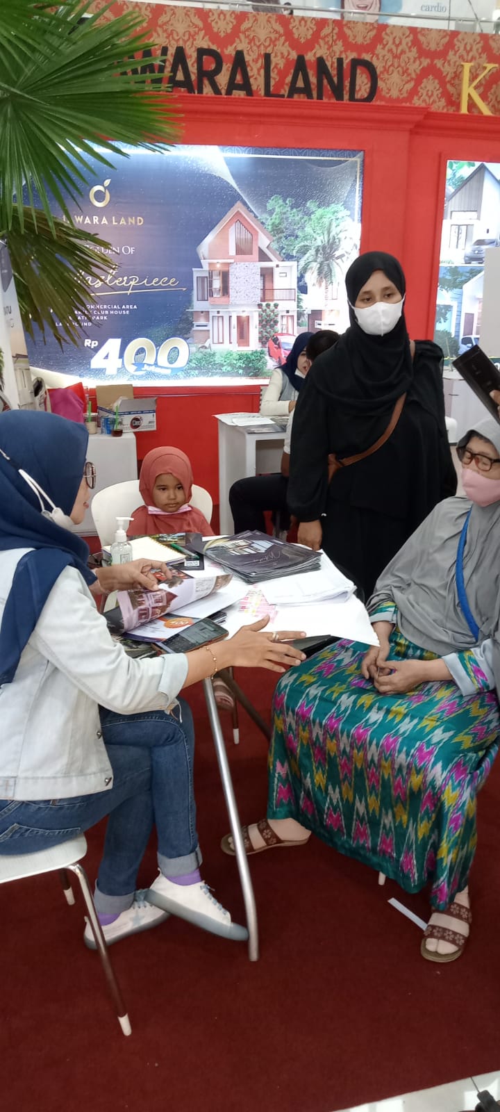 Antusia user di stand Jawara Corporation di MOG acara Expo Property Bersama BTN Juni 2022 . Photo by admin