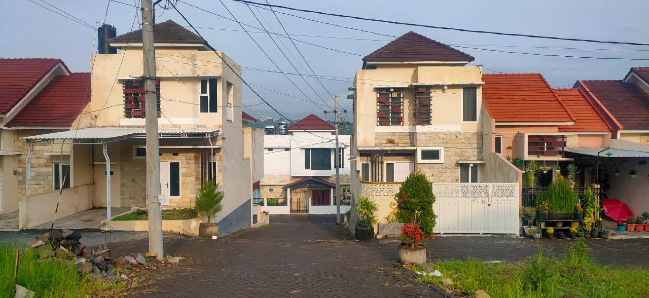 Batu Top View. Photo by eko