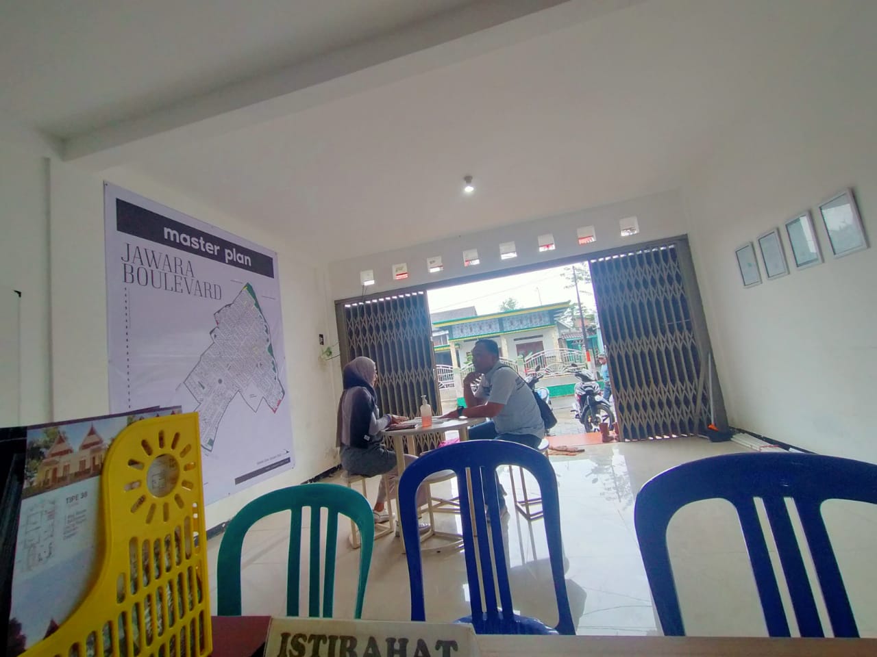 Kunjungan User Ke Jawara Boulevard. Photo by ainun