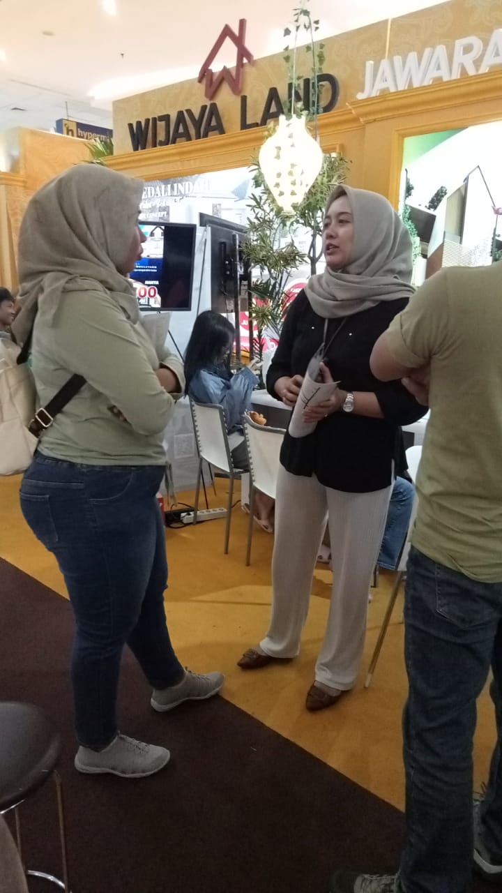 Kunjungan User Ke Stand Pameran Jawara. Photo by inuk