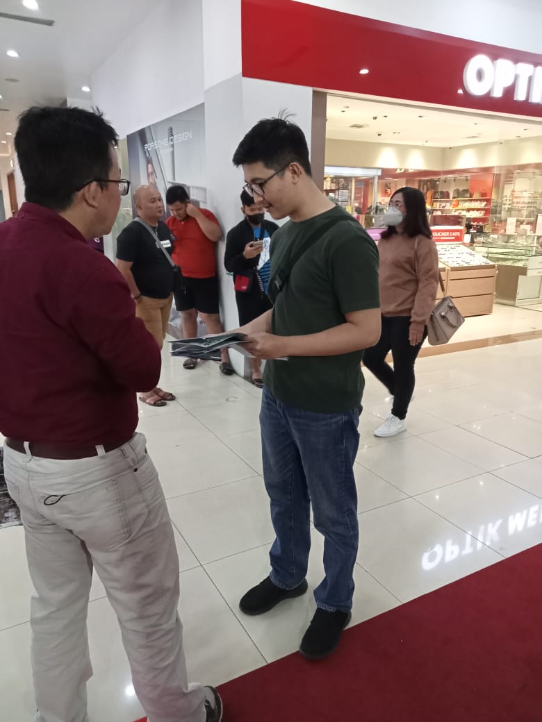 Kunjungan User Ke Stand Pameran Jawara Di MOG. Photo by yanti