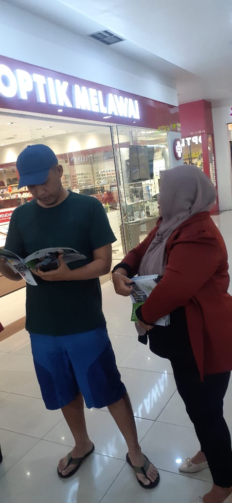 Kunjungan User Ke Stand Pameran Jawara Di MOG. Photo by agus