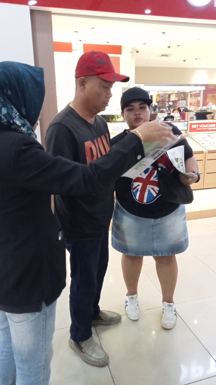 Kunjungan User Ke Stand Pameran Jawara Di MOG. Photo by inuk