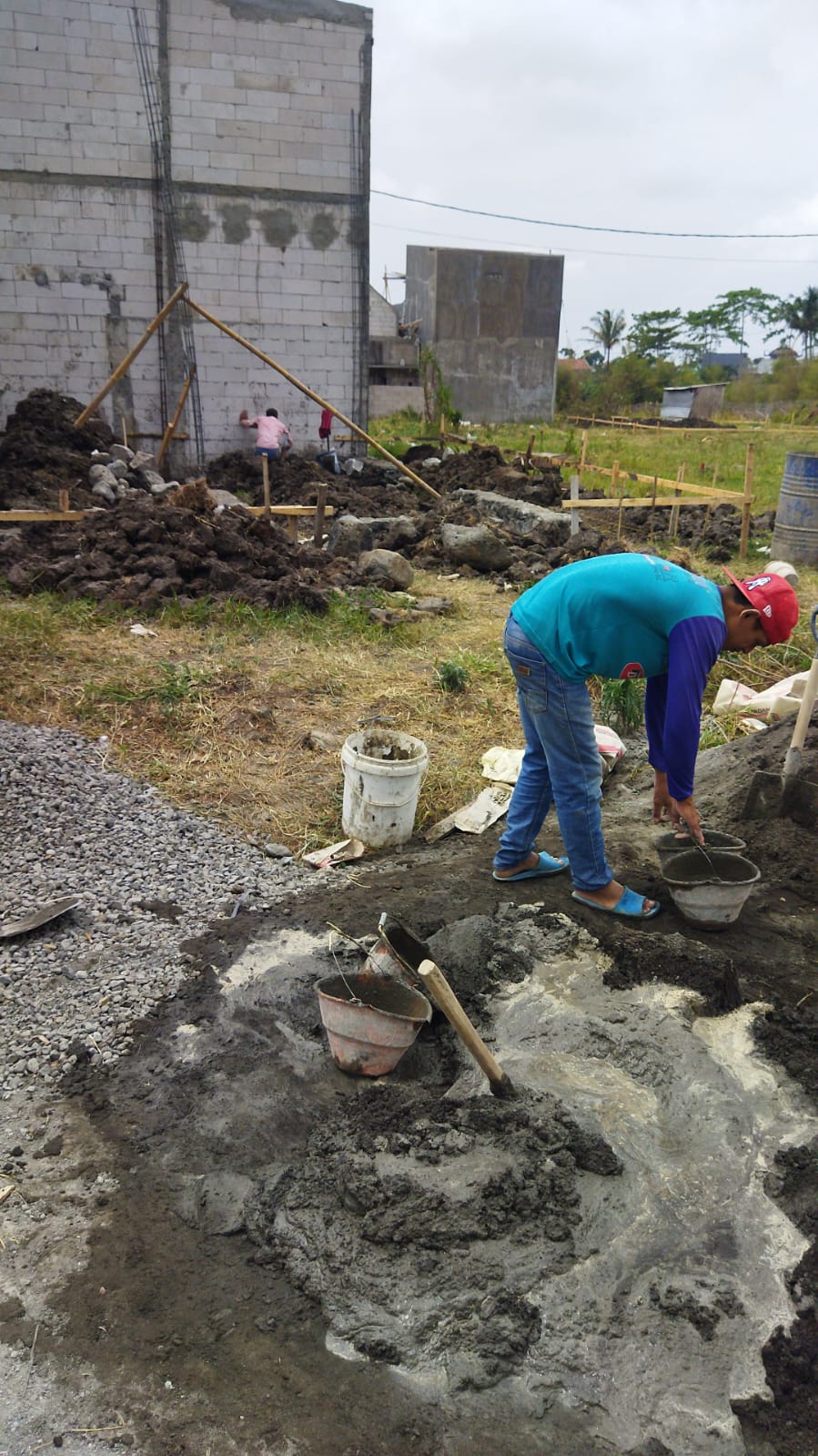 Progres Bangun Blok F no 54 pemasangan pondasi di Jawara Land Malang. Photo by hendryw