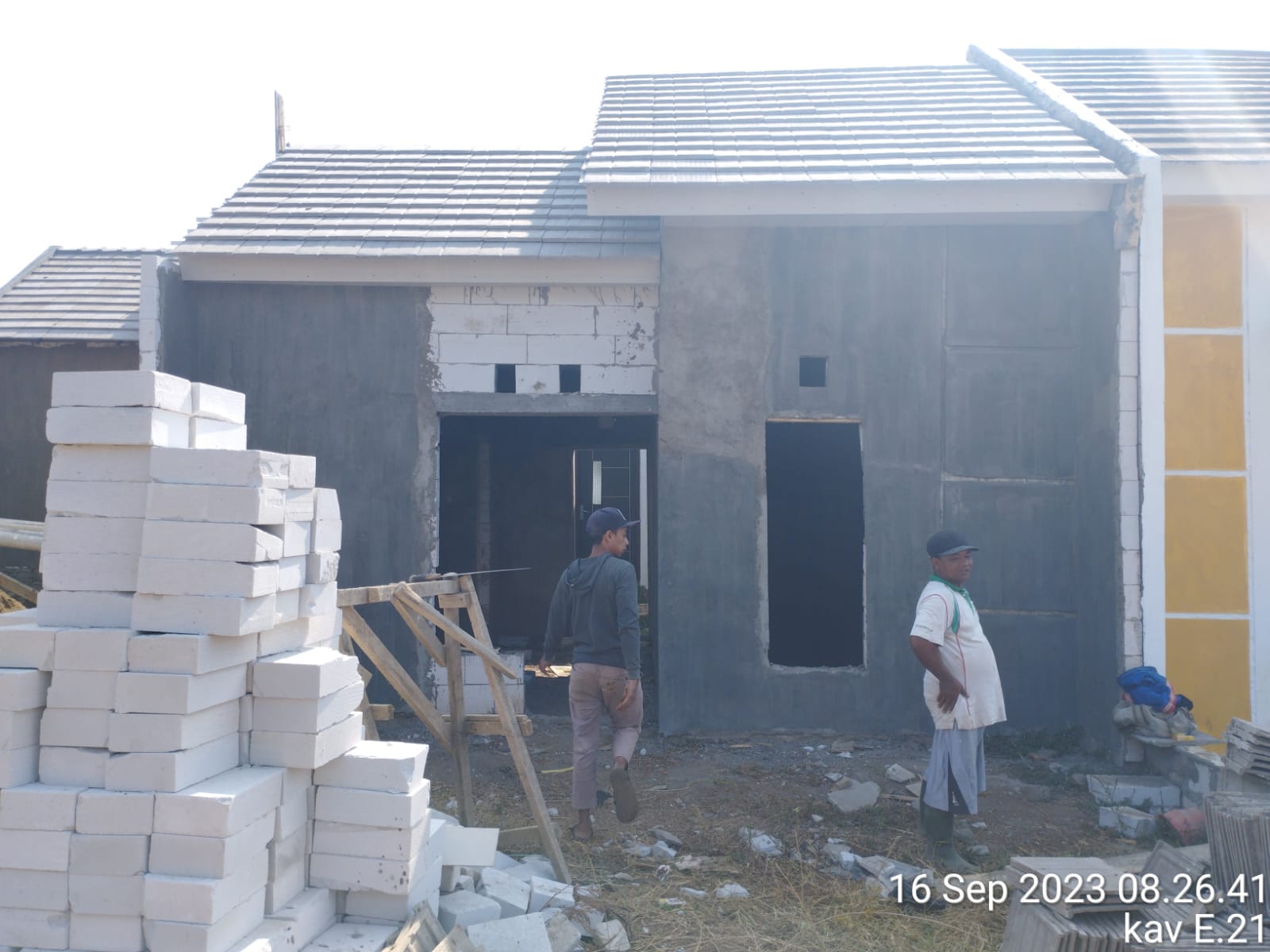 Progres update pembangun  Kavling E 21 di Jawara Boulevard Langlang Singosari Malang