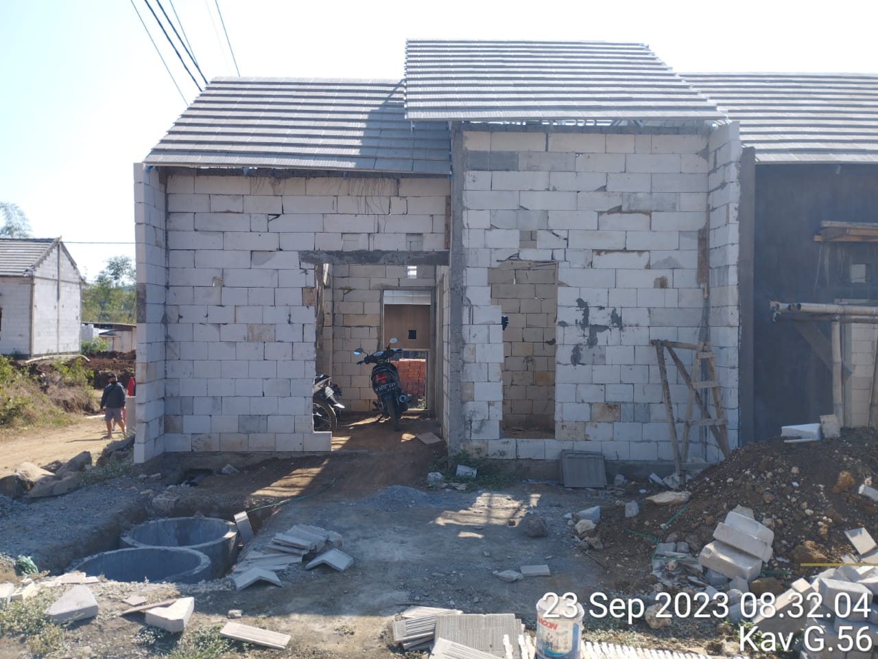 Progres update pembangun  Kavling-G56 di Jawara Boulevard Langlang Singosari Malang. Photo by rahmad