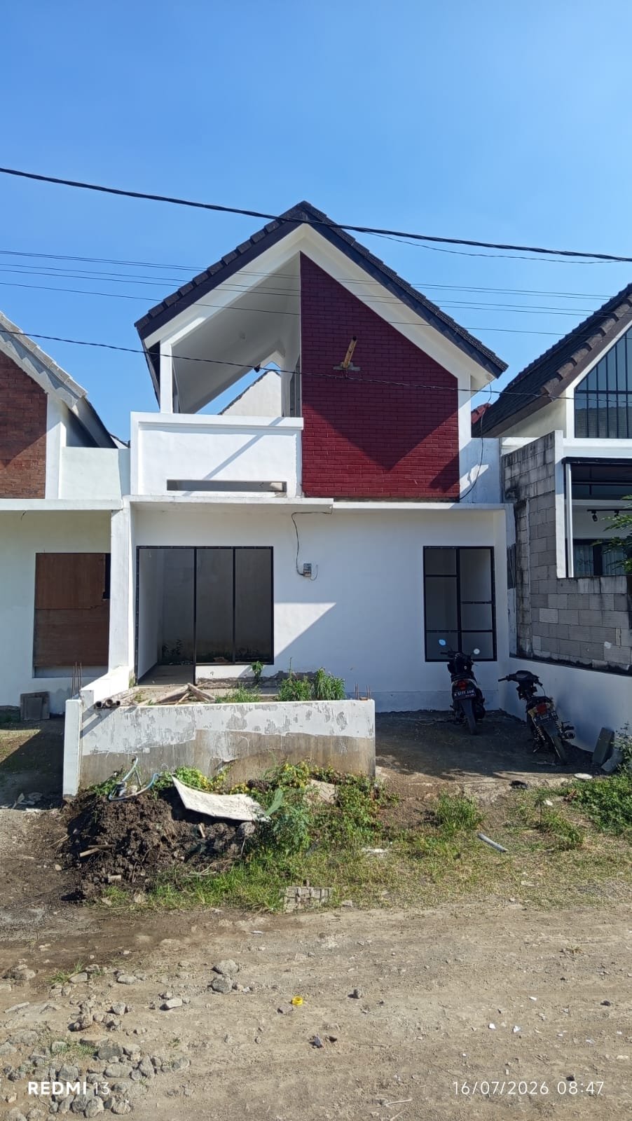 7 Tips Merawat Rumah agar Tetap Nyaman saat Musim Hujan di Malang